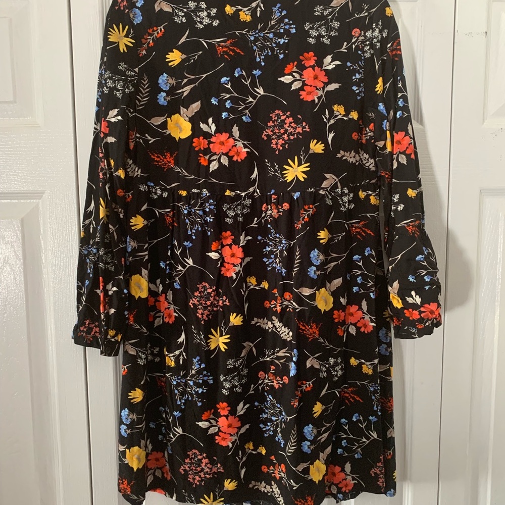 Floral Dress - Picture 2 of 2